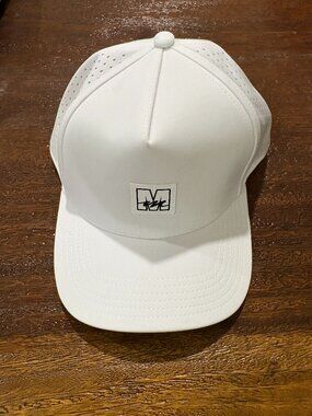 Mecum Auto Auction Structured 3D Performance Mesh White Hat NEW NWT